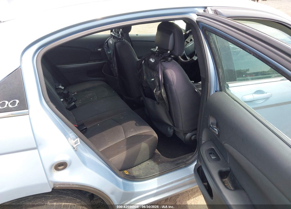 2012 CHRYSLER 200 VIN: 1C3CCBBB4CN188015