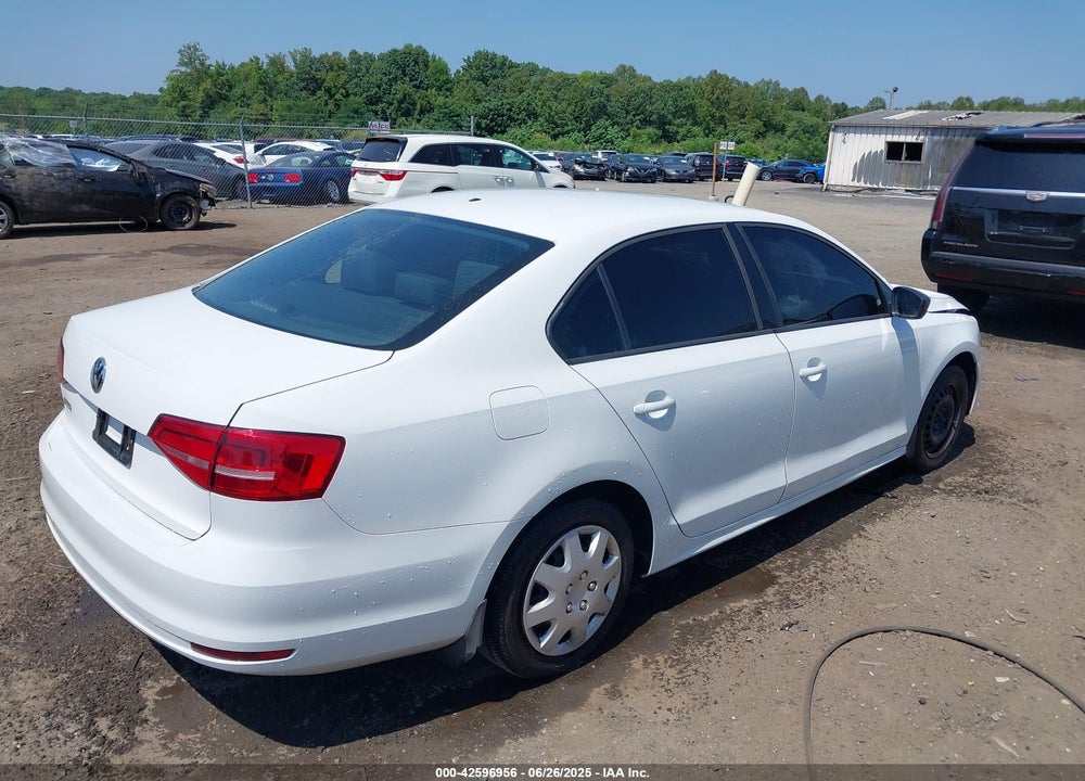 2015 VOLKSWAGEN JETTA VIN: 3VW2K7AJXFM339645