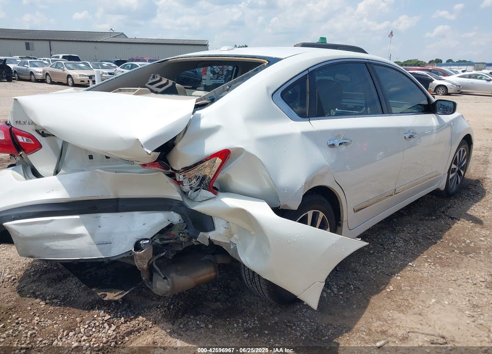 2016 NISSAN ALTIMA VIN: 1N4AL3AP5GC277119