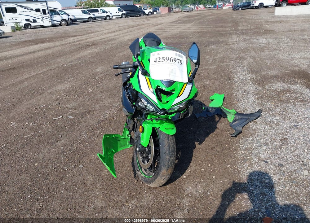 2025 KAWASAKI ZX636 K VIN: JKBZXJJ14SA018505