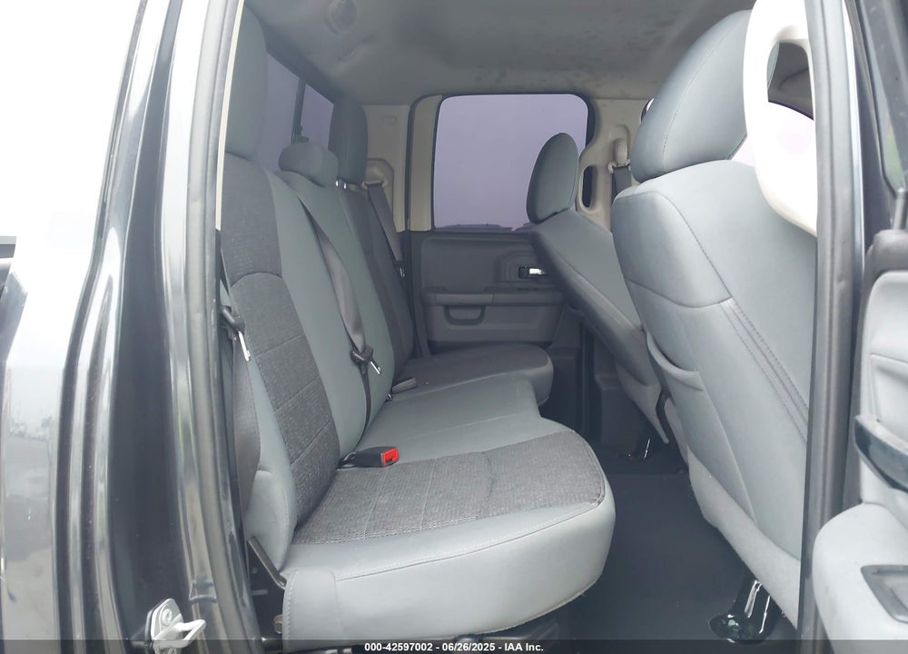 2020 RAM 1500 CLASSIC VIN: 1C6RR6GG4LS108835