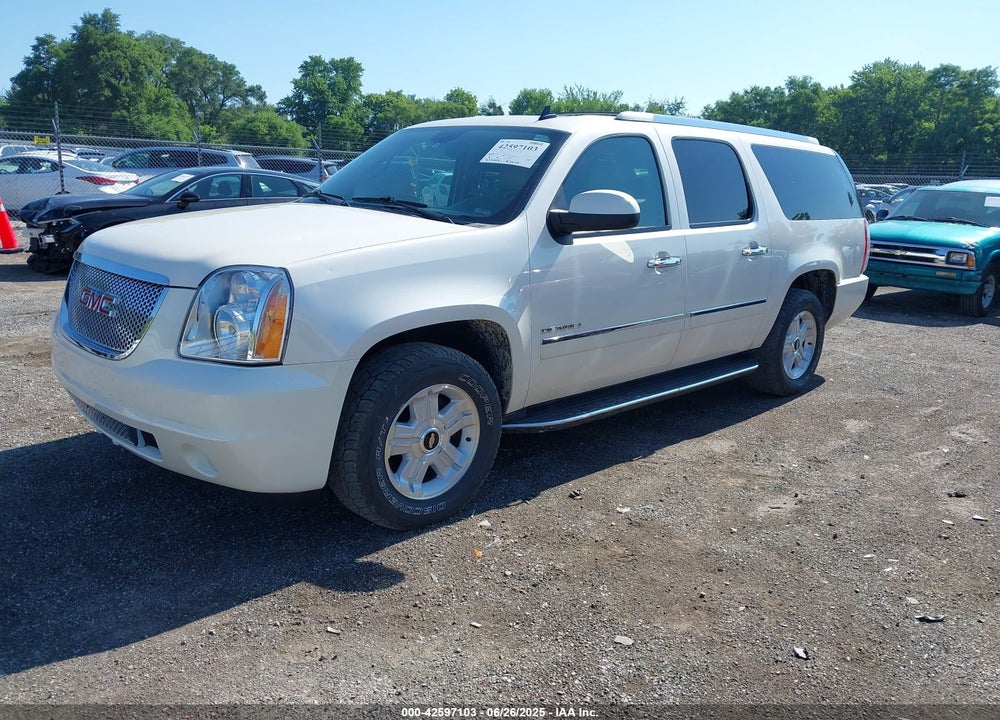 2014 GMC YUKON XL 1500 VIN: 1GKS2MEF7ER151299