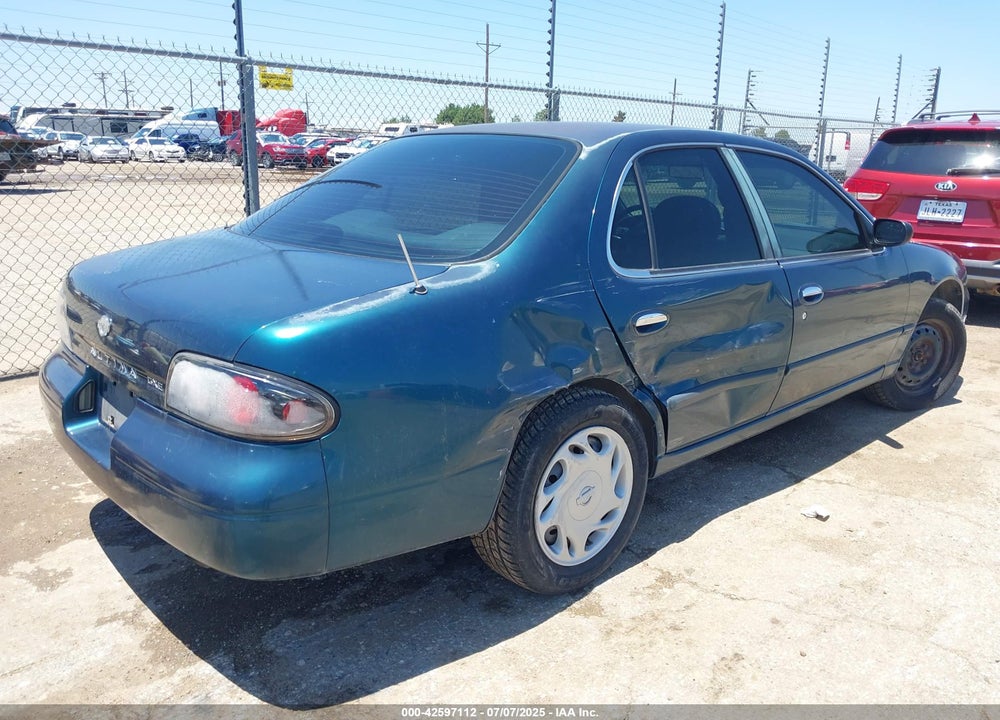 1996 NISSAN ALTIMA XE/GXE/SE/GLE VIN: 1N4BU31D3TC162522