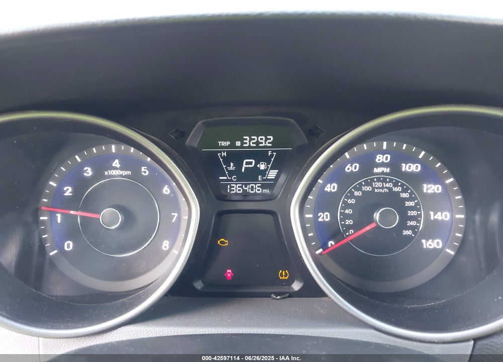 2015 HYUNDAI ELANTRA VIN: 5NPDH4AE3FH635379