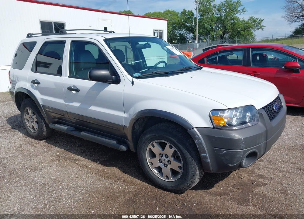 2005 FORD ESCAPE XLT VIN: 1FMYU93125KA69876
