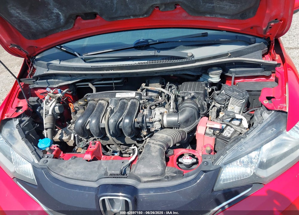 2015 HONDA FIT VIN: 3HGGK5H86FM701620