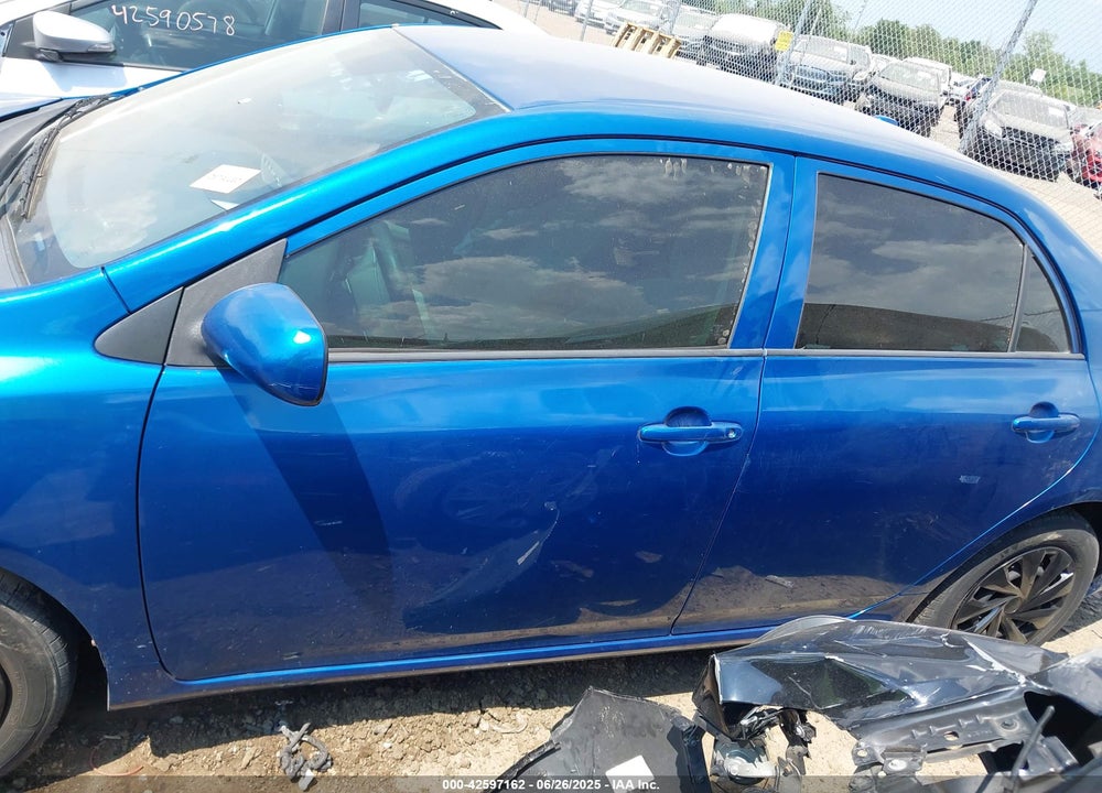2009 TOYOTA COROLLA VIN: JTDBL40E099065698