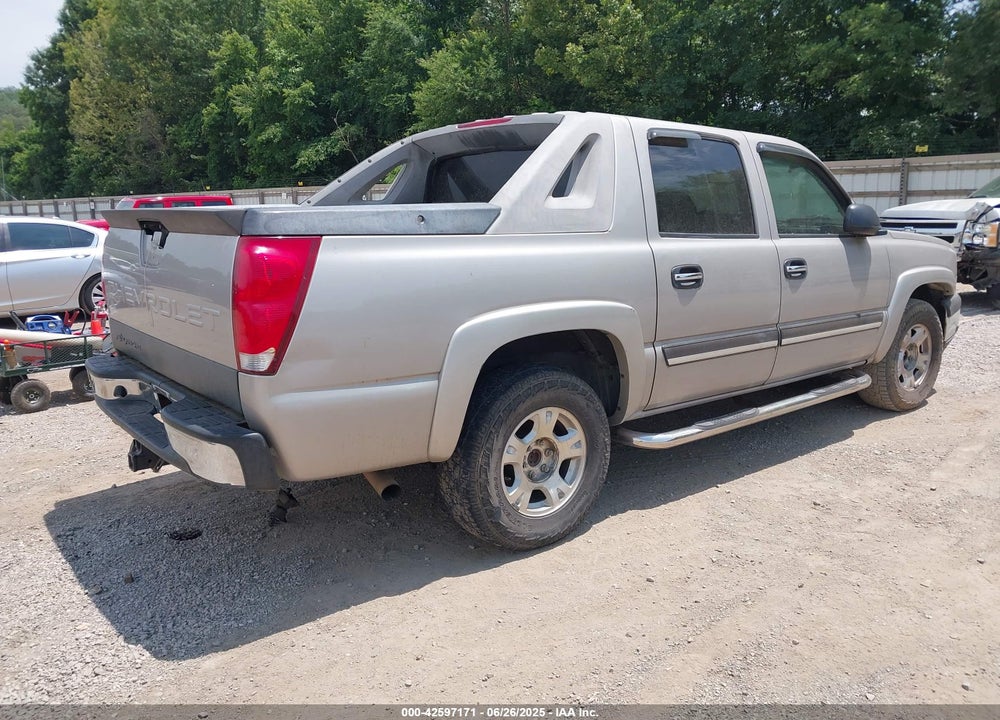 2005 CHEVROLET AVALANCHE 1500 Z66 VIN: 3GNEC12ZX5G274802