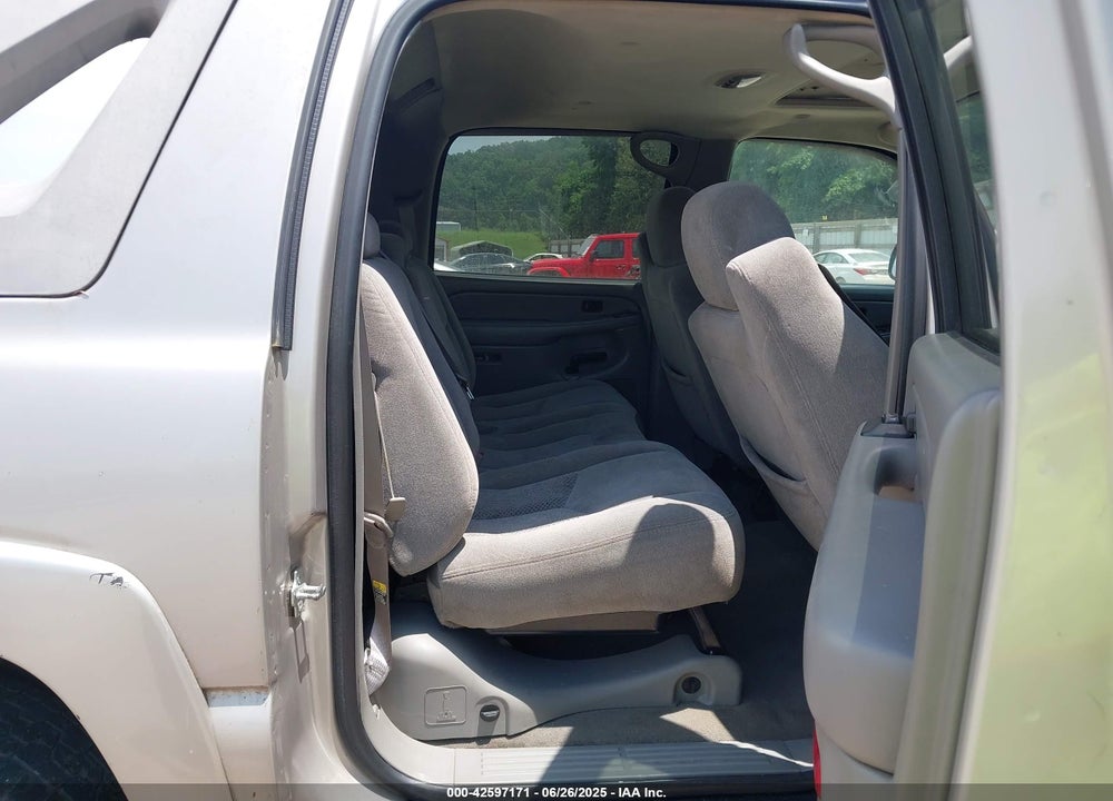 2005 CHEVROLET AVALANCHE 1500 Z66 VIN: 3GNEC12ZX5G274802