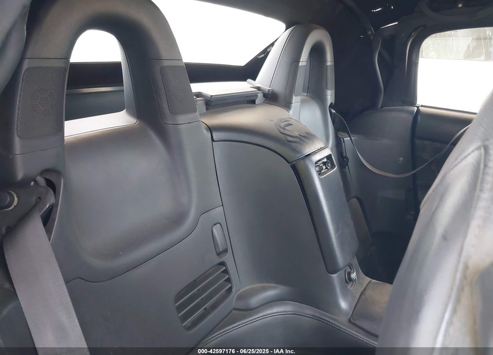 2006 HONDA S2000 VIN: JHMAP21416S003398
