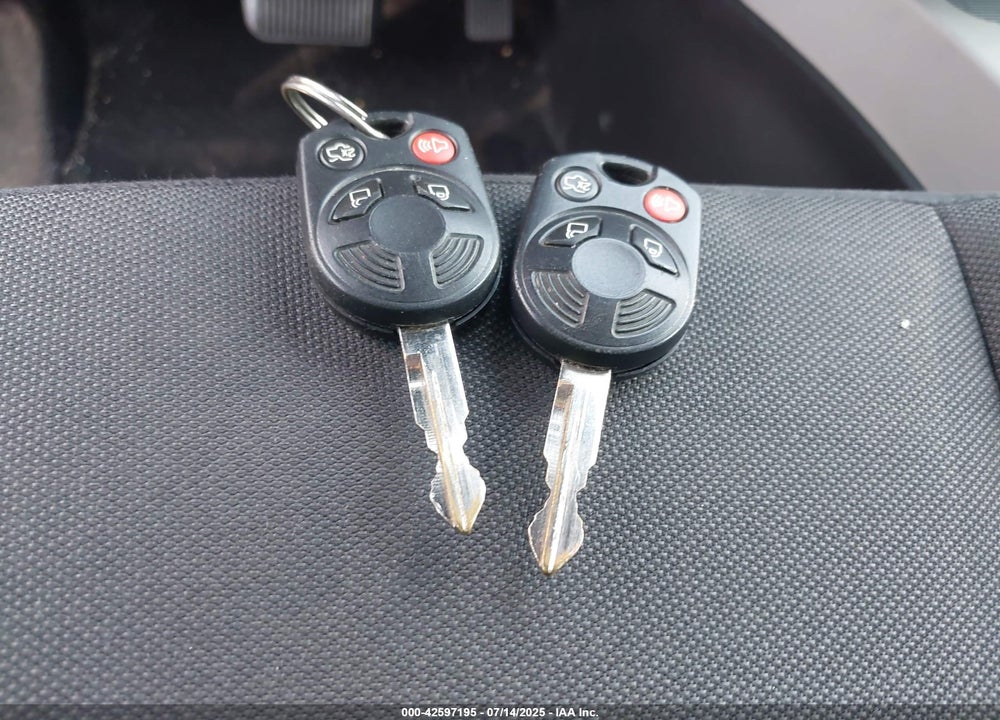 2010 FORD ESCAPE VIN: 1FMCU0D76AKC64267