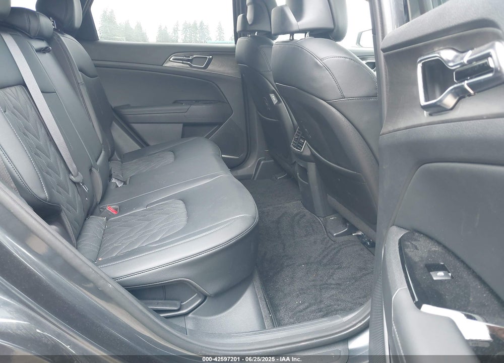 2023 KIA SPORTAGE PLUG-IN HYBRID VIN: KNDPYDAH6P7087651