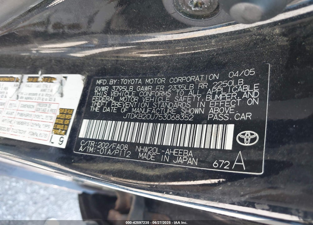 2005 TOYOTA PRIUS VIN: JTDKB20U753068352