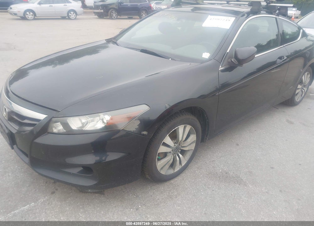 2011 HONDA ACCORD 2.4 EX VIN: 1HGCS1B75BA007841