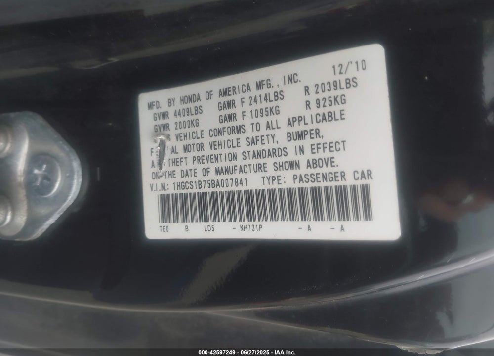 2011 HONDA ACCORD 2.4 EX VIN: 1HGCS1B75BA007841