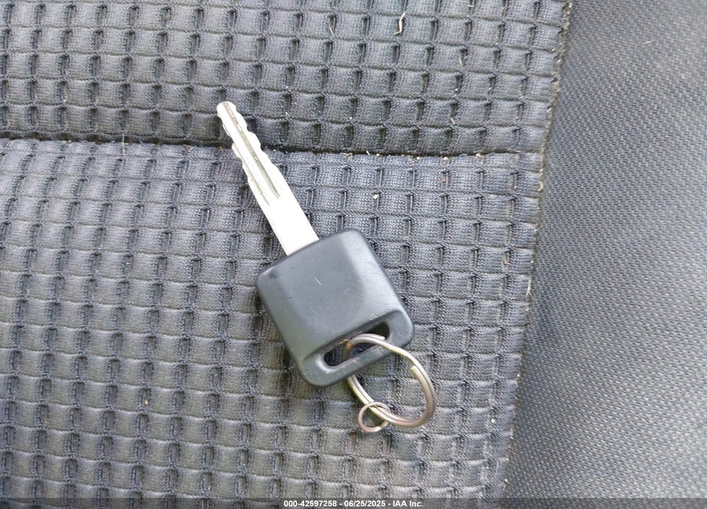 2010 NISSAN TITAN SE VIN: 1N6BA0EK8AN302444