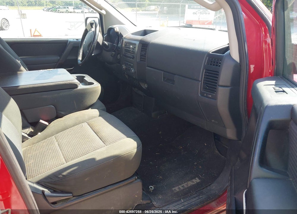 2010 NISSAN TITAN SE VIN: 1N6BA0EK8AN302444