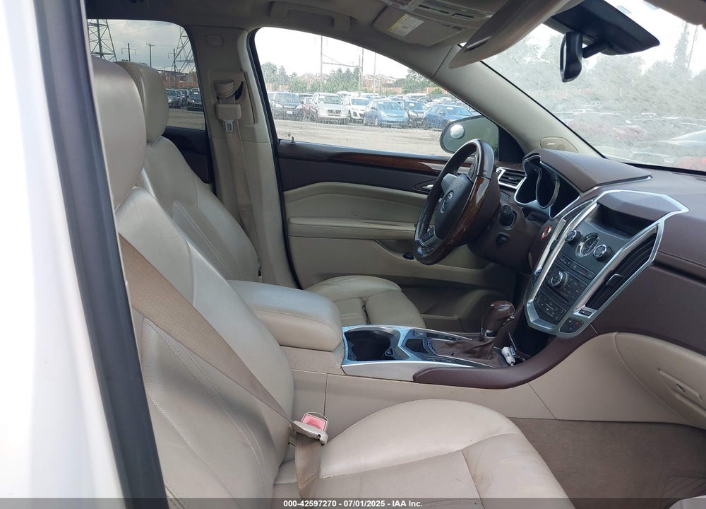 2011 CADILLAC SRX LUXURY COLLECTION VIN: 3GYFNDEY6BS527404