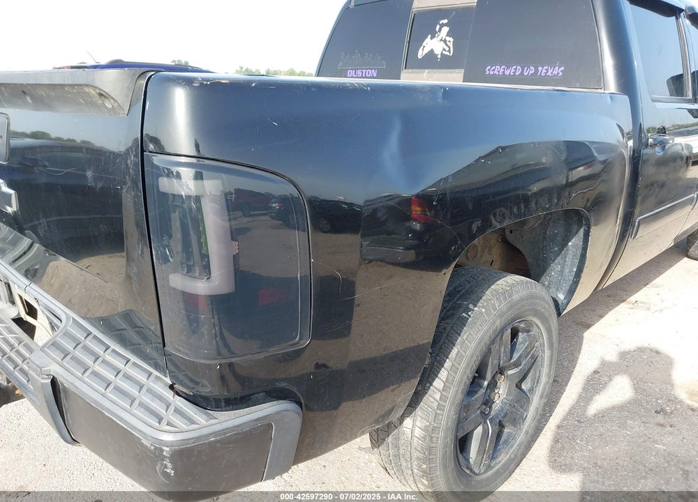 2008 CHEVROLET SILVERADO 1500 LTZ VIN: 3GCEC13J18G222254