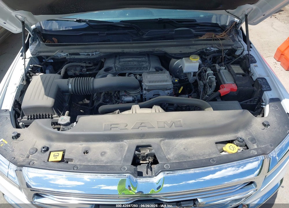2024 RAM 1500 VIN: 1C6RREJTXRN220546