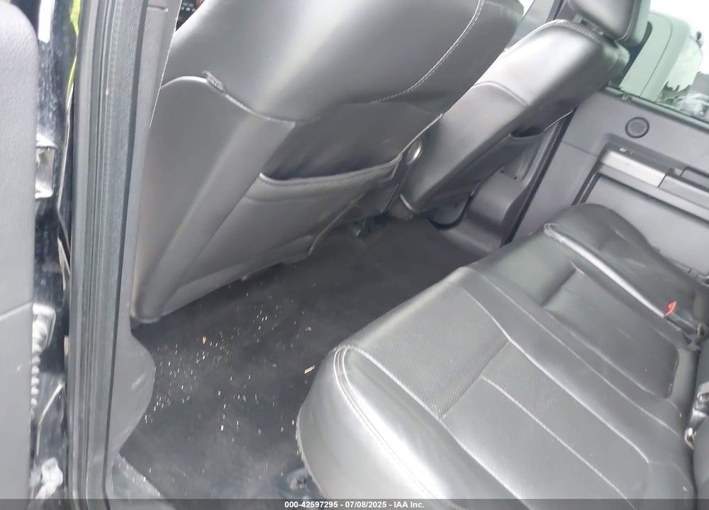 2011 FORD F-350 LARIAT VIN: 1FT8W3BT4BEC10567