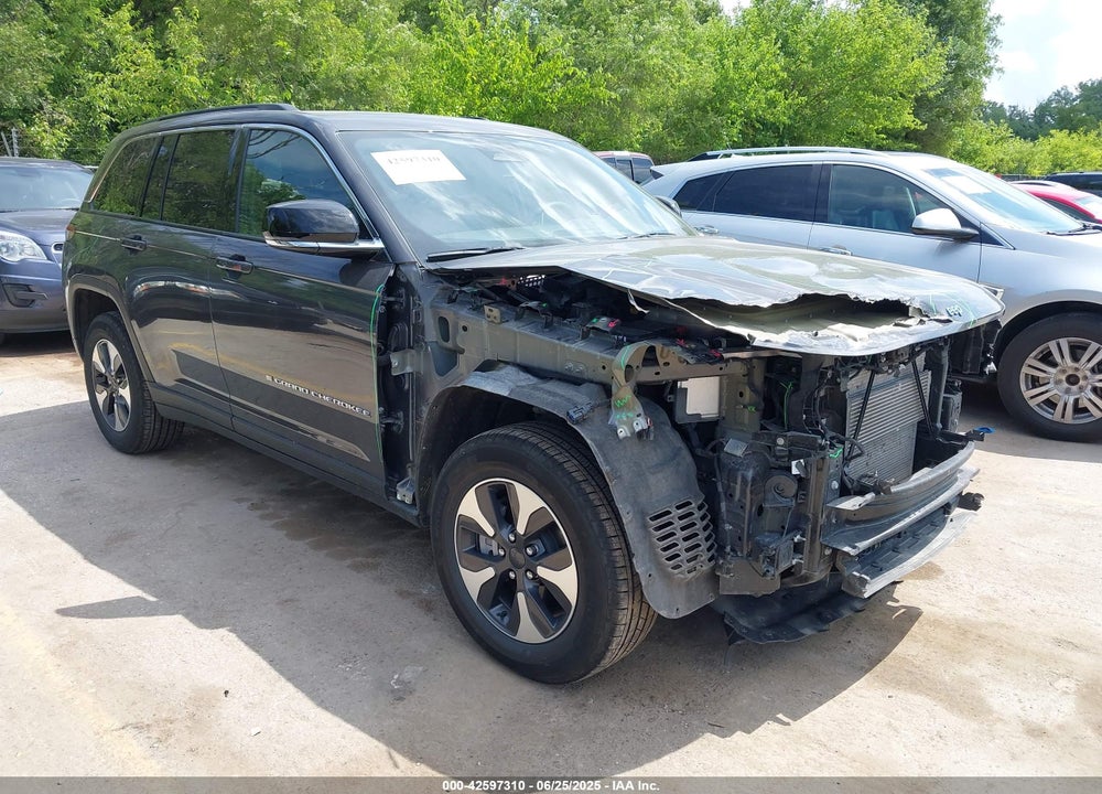 2024 JEEP GRAND CHEROKEE 4XE VIN: 1C4RJYB68RC132293