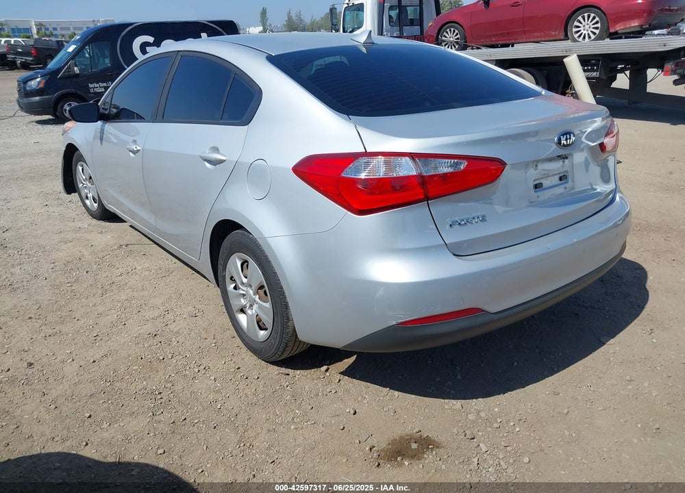 2016 KIA FORTE VIN: KNAFX4A66G5594877