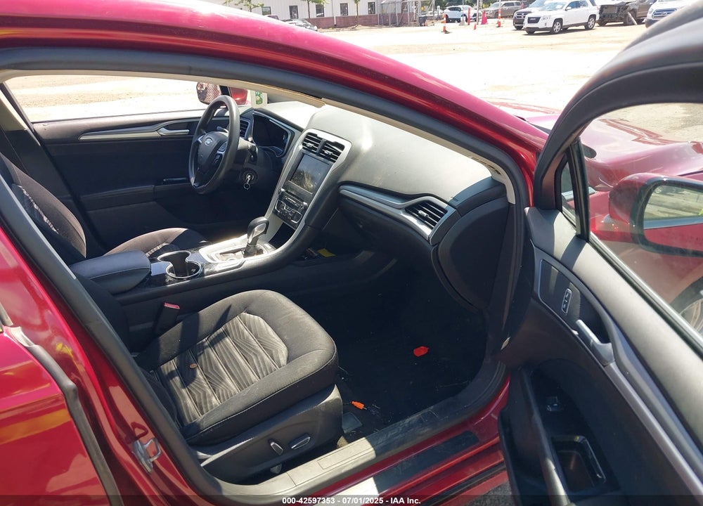 2016 FORD FUSION VIN: 1FA6P0HD8G5128647
