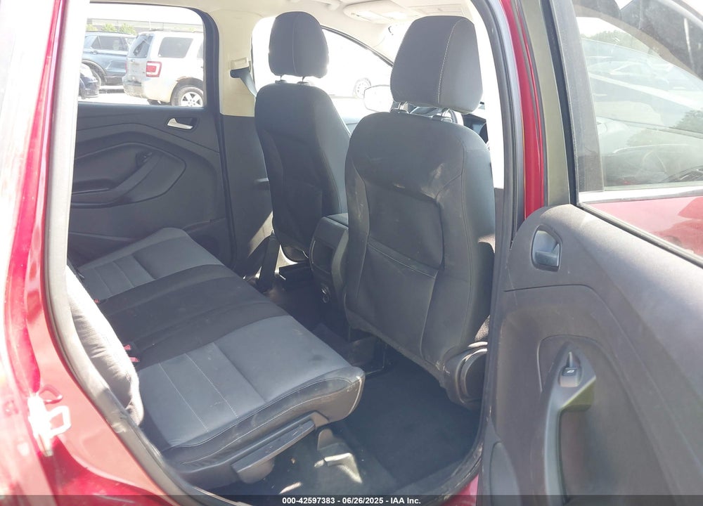 2015 FORD ESCAPE VIN: 1FMCU0GX7FUA30758