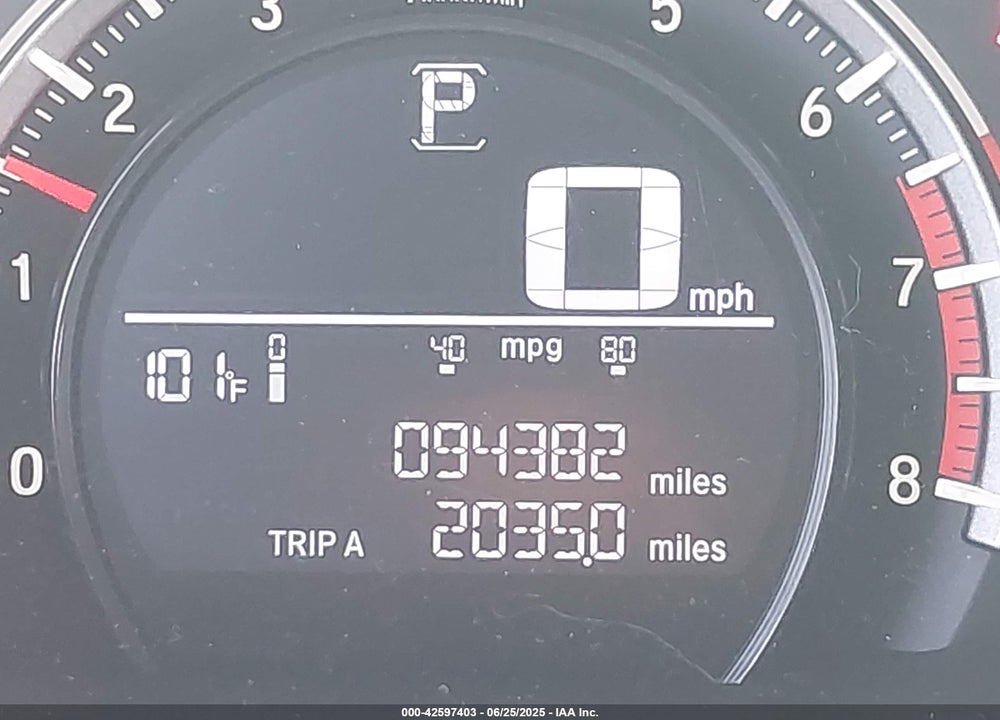 2018 HONDA CIVIC VIN: SHHFK7H28JU404135