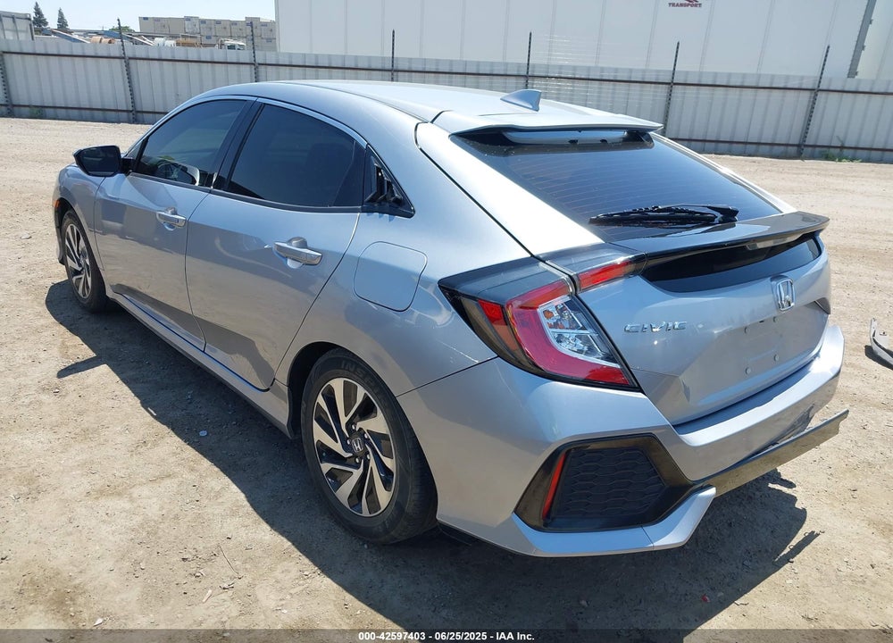 2018 HONDA CIVIC VIN: SHHFK7H28JU404135