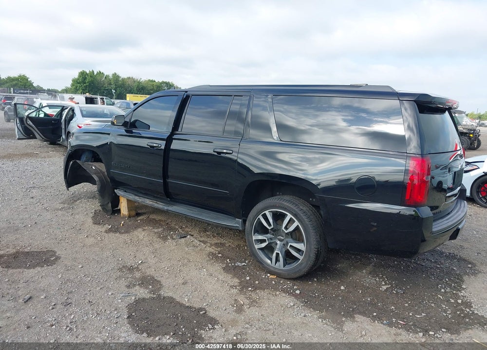 2018 CHEVROLET SUBURBAN VIN: 1GNSKJKC9JR140584