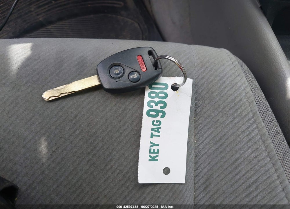 2011 HONDA CIVIC LX VIN: 2HGFA1F56BH536953