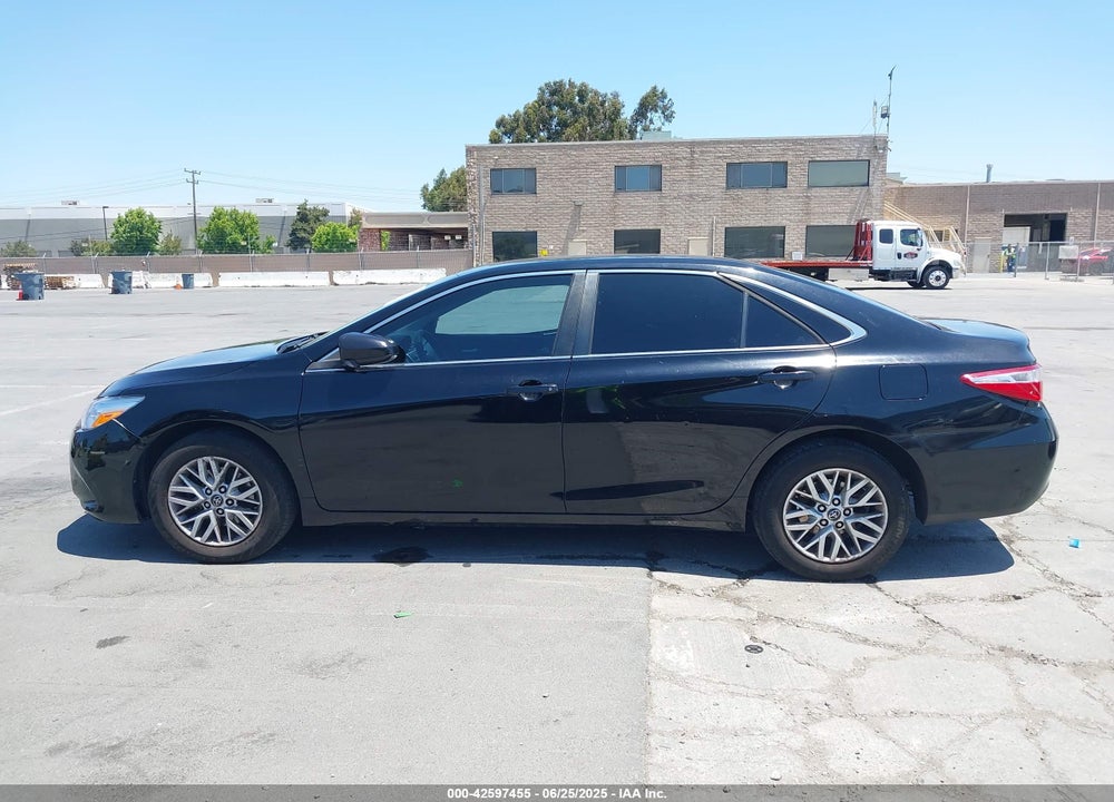 2016 TOYOTA CAMRY LE VIN: 4T1BF1FK9GU242628