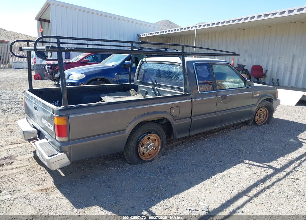 1988 MAZDA B2200 CAB PLUS VIN: JM2UF3133J0325295