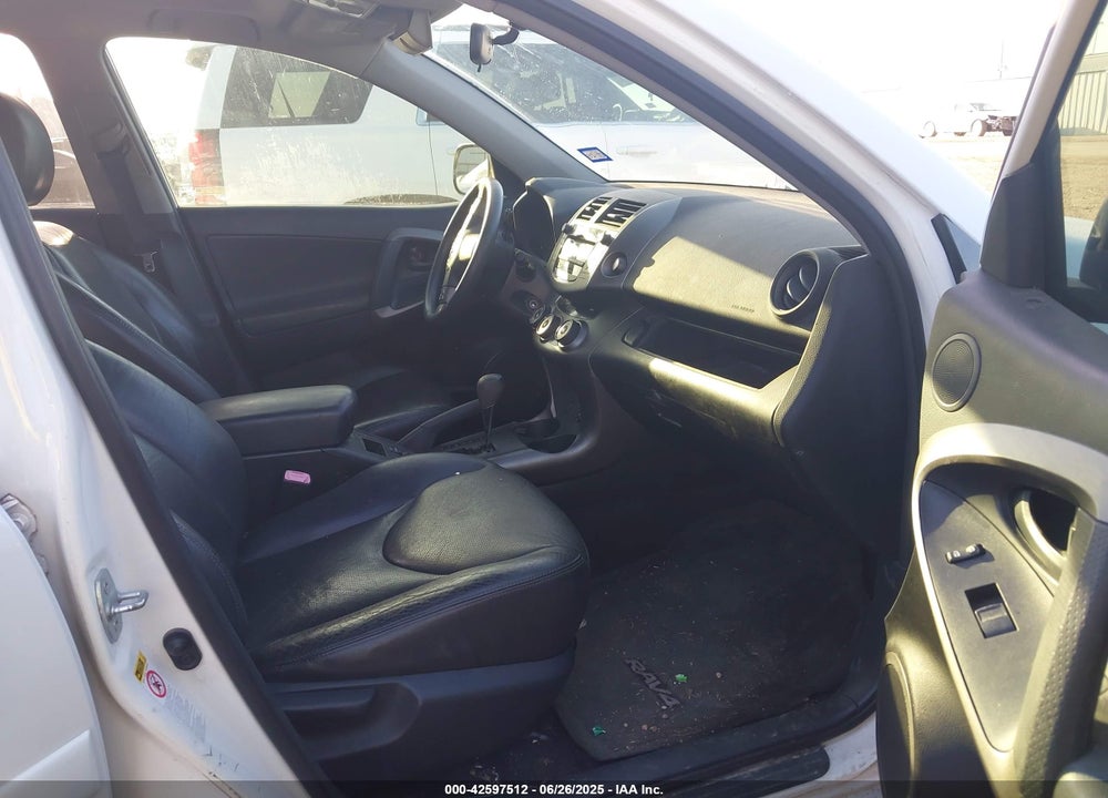 2011 TOYOTA RAV4 VIN: JTMWF4DVXB5039609