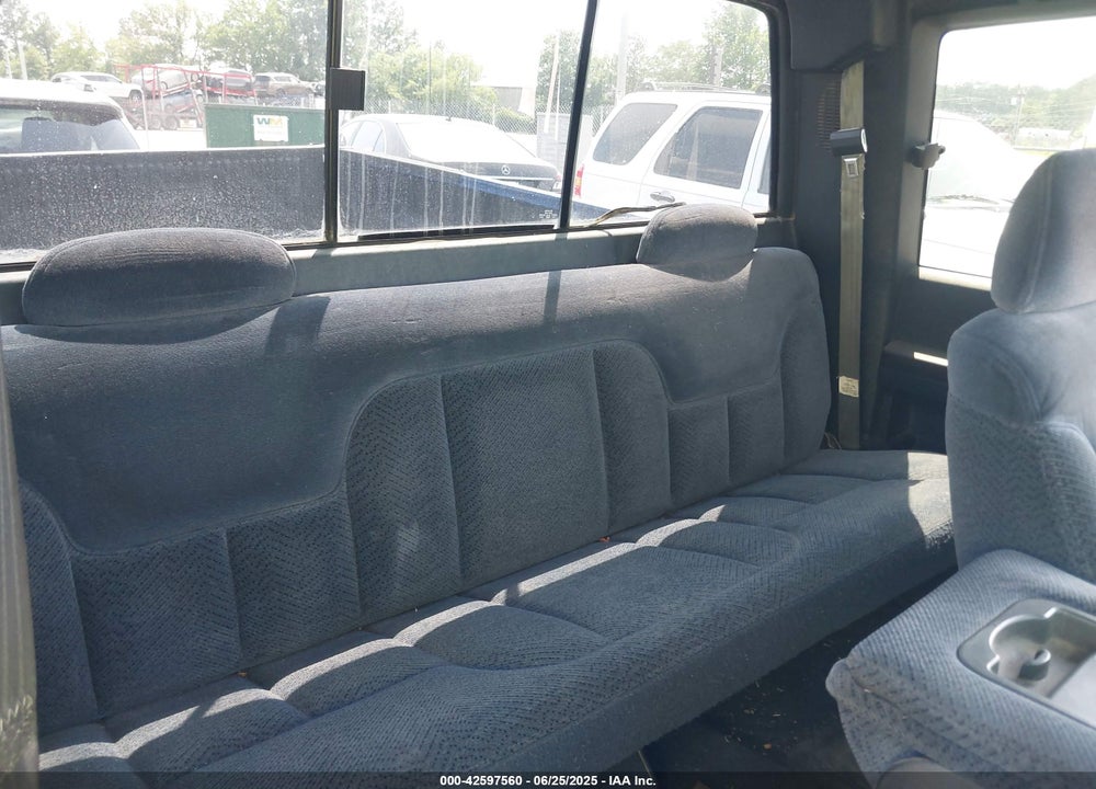 1997 CHEVROLET K1500 FLEETSIDE VIN: 2GCEK19M1V1227026