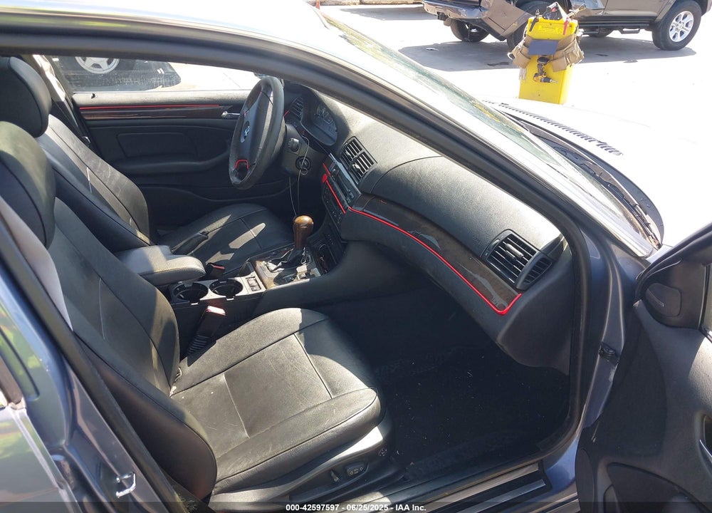 2002 BMW 330XI VIN: WBAEW53412PG17644