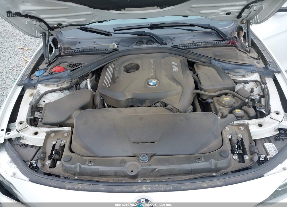 2018 BMW 3 SERIES VIN: WBA8B9C54JEE81089