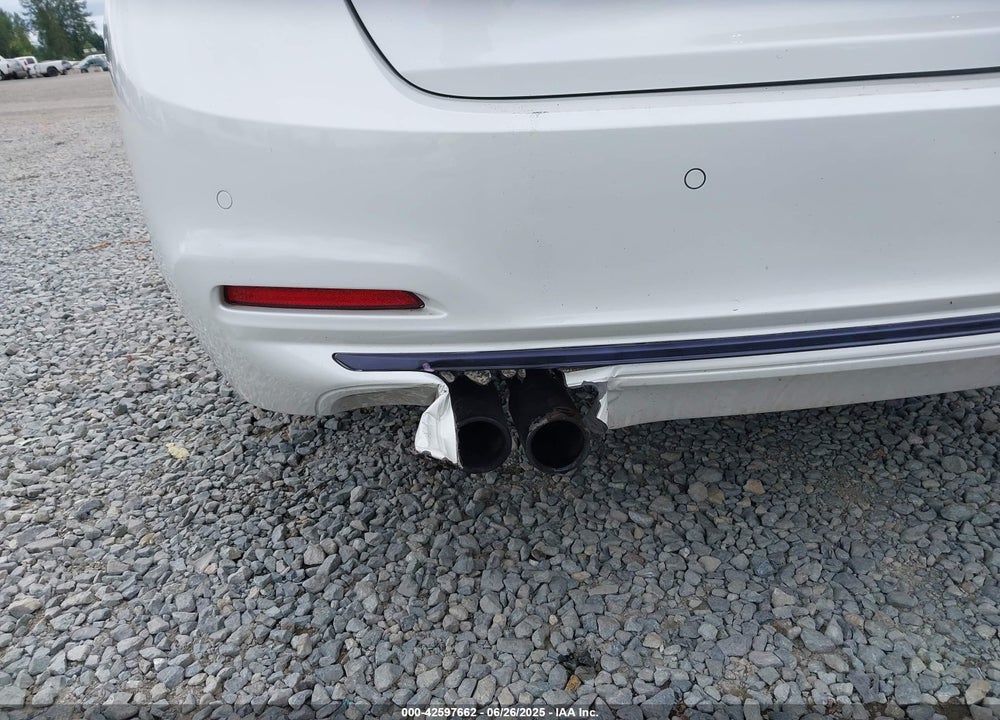 2018 BMW 3 SERIES VIN: WBA8B9C54JEE81089