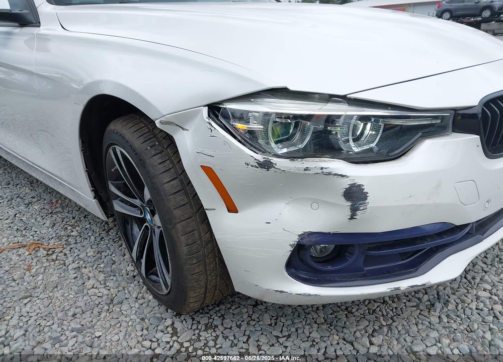 2018 BMW 3 SERIES VIN: WBA8B9C54JEE81089
