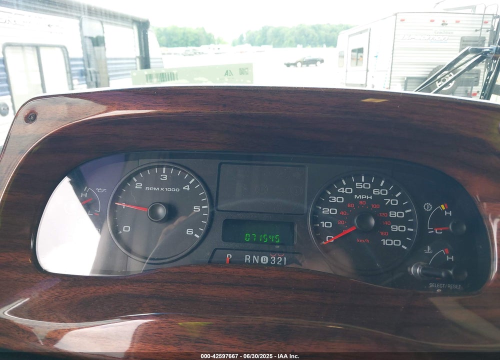 2008 FORD F550 SUPER DUTY STRIPPED CHASS VIN: 1F6NF53YX70A06629