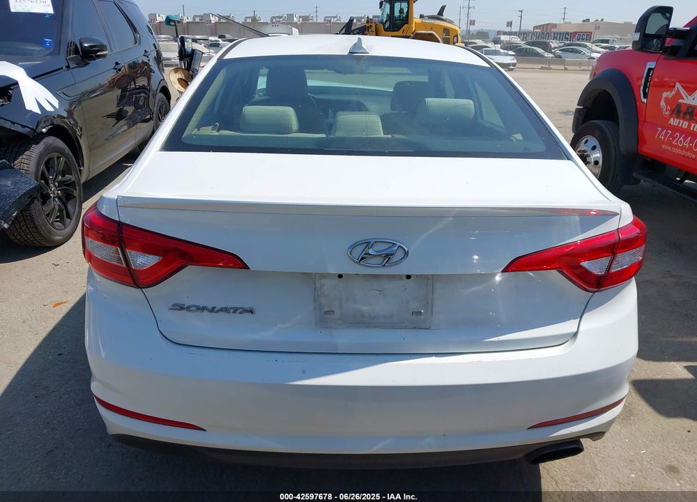 2017 HYUNDAI SONATA VIN: 5NPE24AF2HH514392