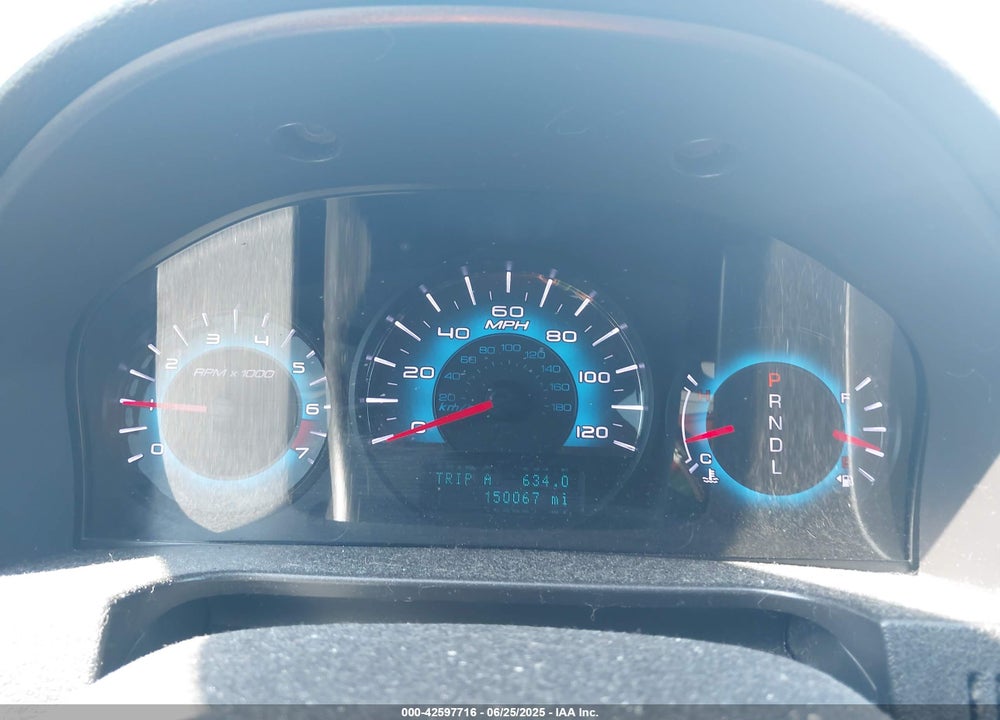 2011 FORD FUSION VIN: 3FAHP0JA4BR285283