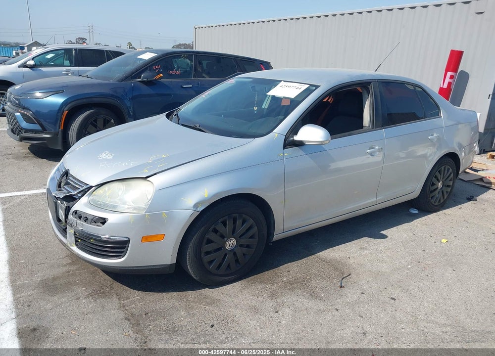 2010 VOLKSWAGEN JETTA VIN: 3VWJZ7AJ9AM079089
