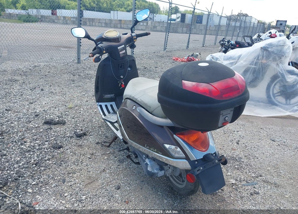 2009 FLYSCOOTERS LA VIE VIN: L5YTCKPB191113172