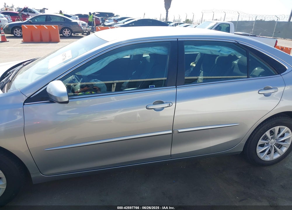 2017 TOYOTA CAMRY VIN: 4T1BF1FK4HU702618