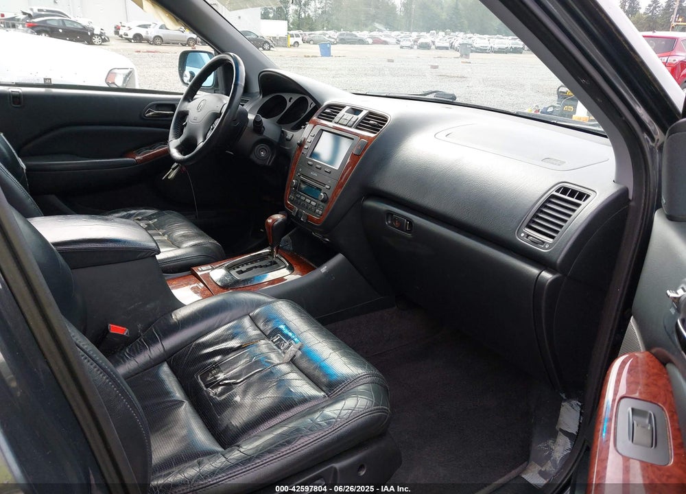 2005 ACURA MDX VIN: 2HNYD18685H510115