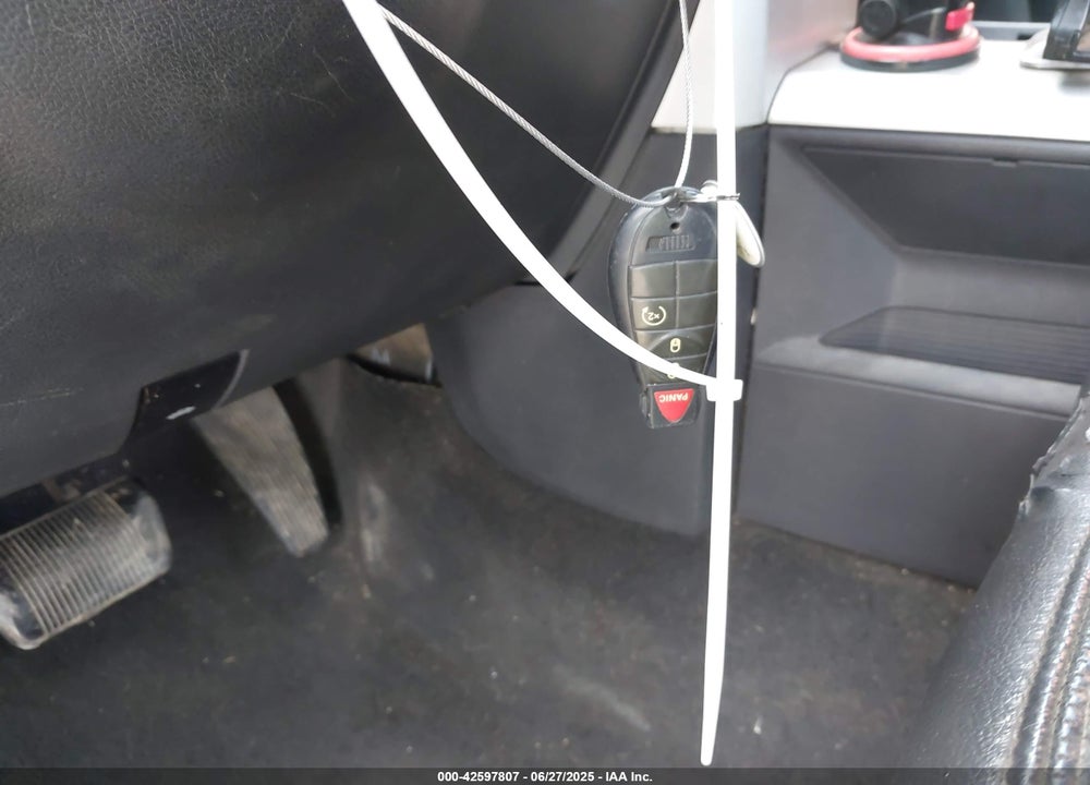 2009 DODGE RAM 1500 VIN: 1D3HB13T79J502222