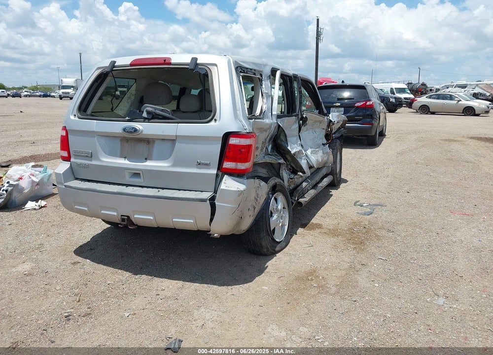 2010 FORD ESCAPE VIN: 1FMCU0DG0AKC62384